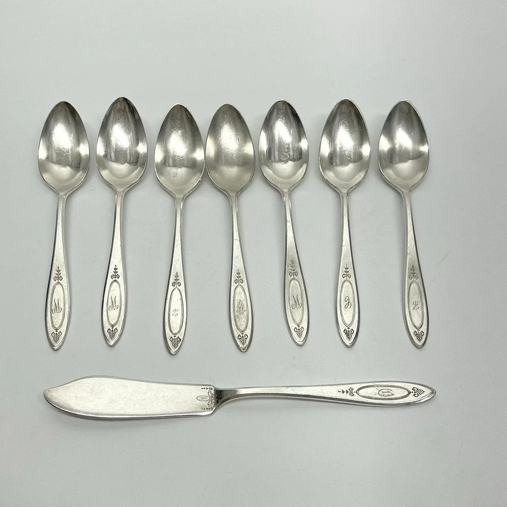 Vtg 1917 Oneida Community Plate Adam Pattern 6 Teaspoons & Butter Knife Monogram
